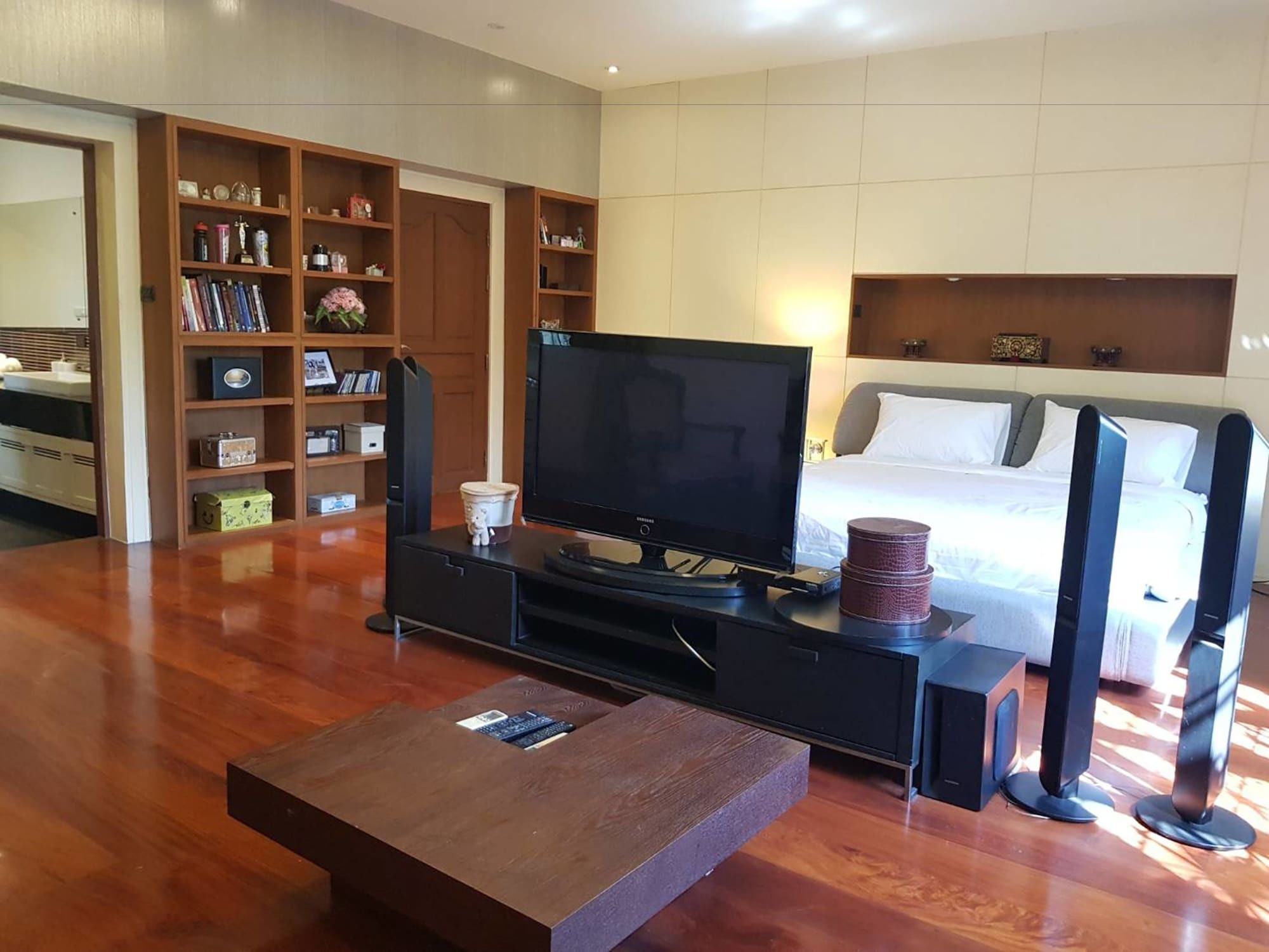 Prompimarn Villa Toscana Bangkok Exterior foto